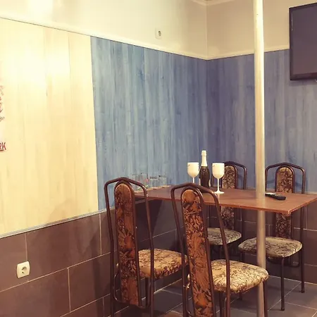 Paralax 2* וארנה