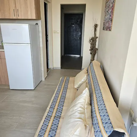 מלון Paralax וארנה