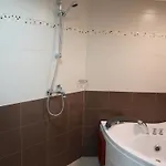 паралакс Хотел
