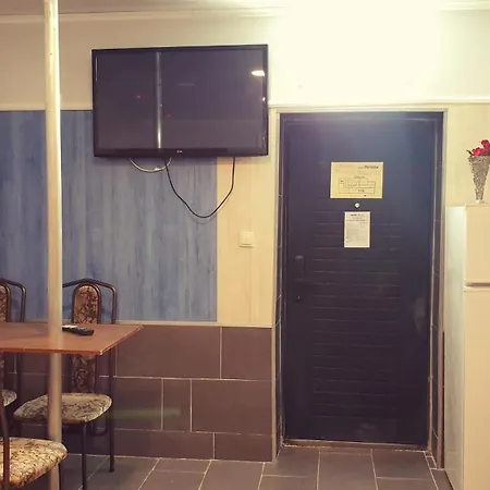 Hotell Paralax 2*