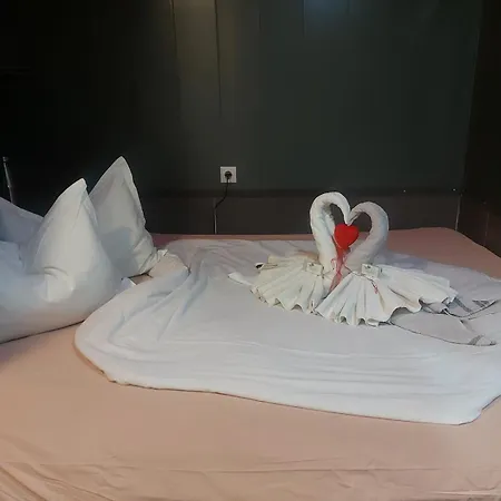 Paralax Szálloda